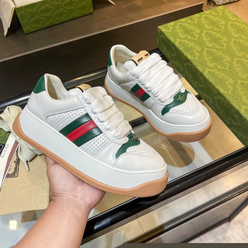 G*u*i casual shoes